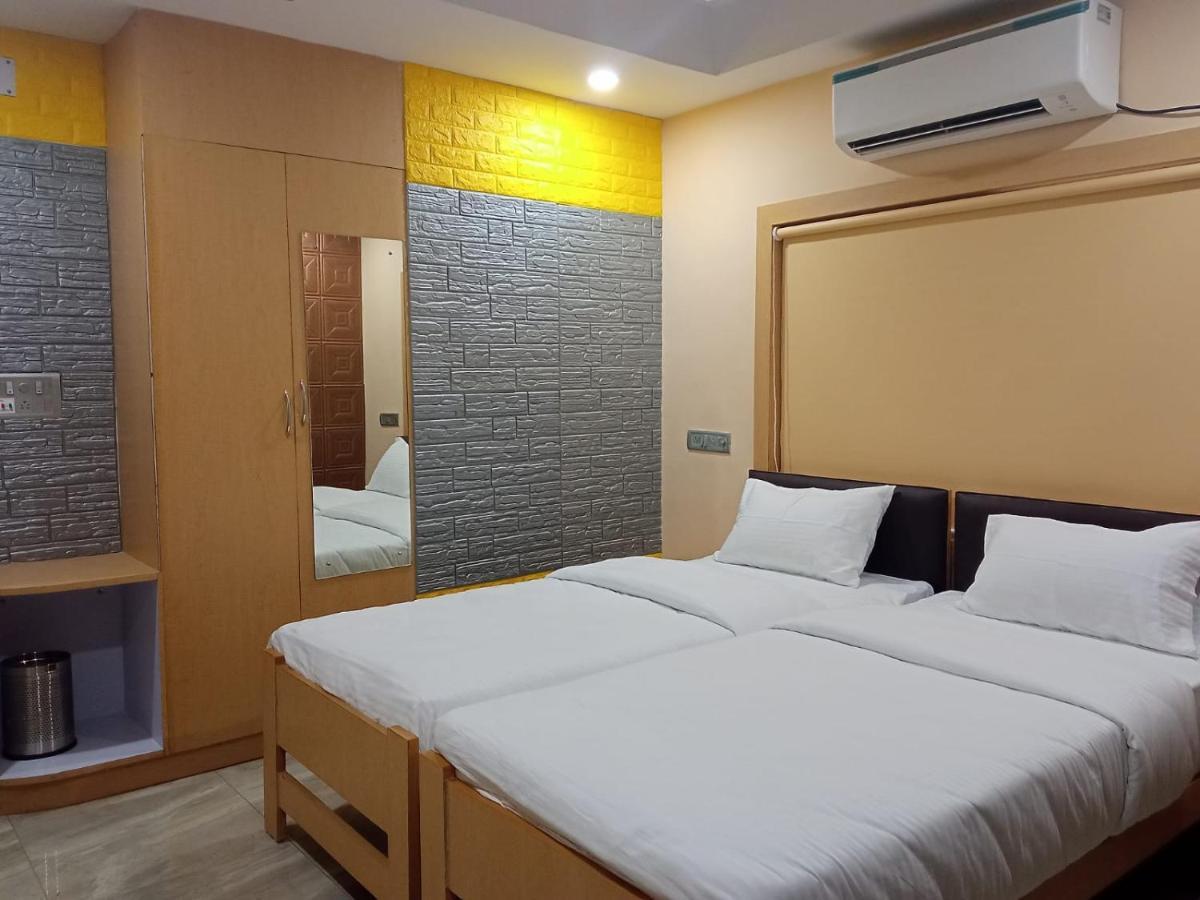 Soukyam Hotel Kalküta Dış mekan fotoğraf